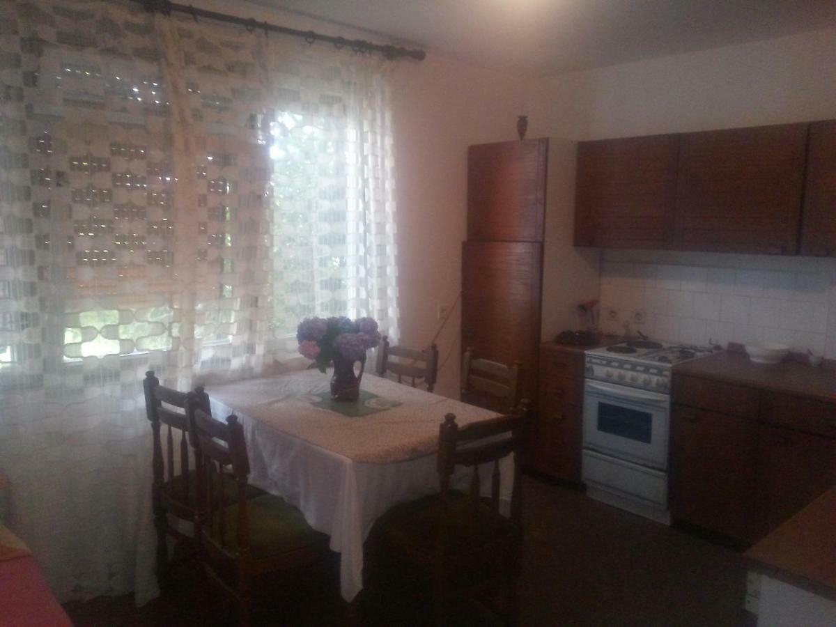 Apartman Retro Una Μπάνια Λούκα Εξωτερικό φωτογραφία